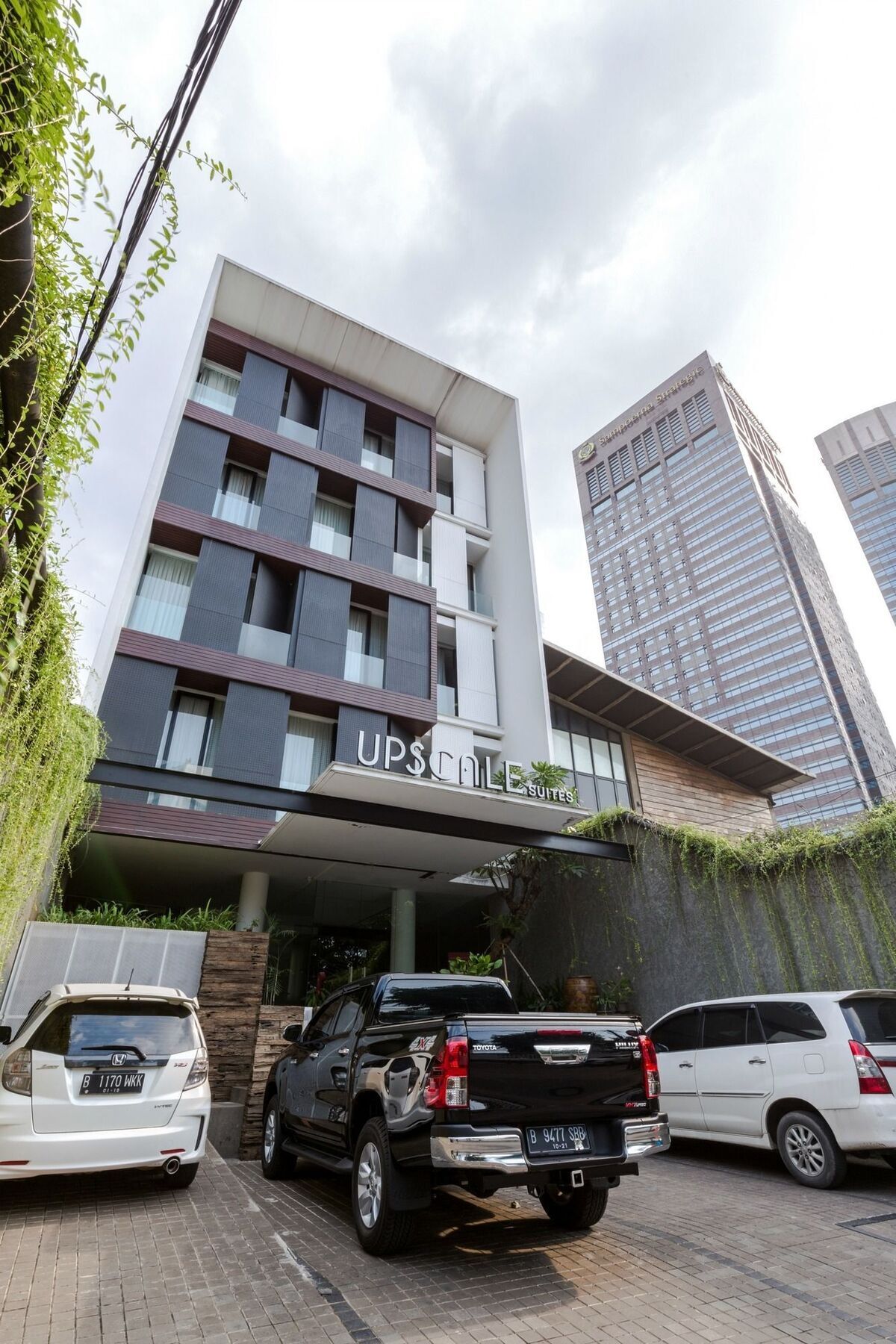 Upscale Suites Jakarta Exterior photo